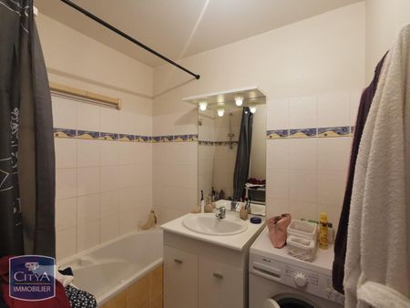 Location Appartement 2 pièces 45m² AMBOISE 37400 - Photo 5