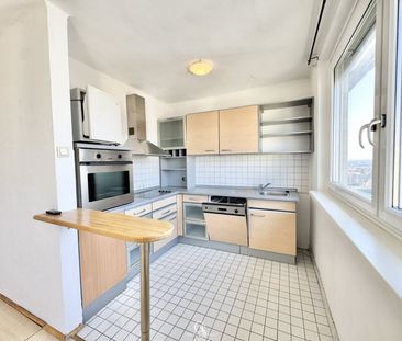 Nette 2-Zimmer-Wohnung mit Weitblick, guter Raumaufteilung und Geme... - Foto 5