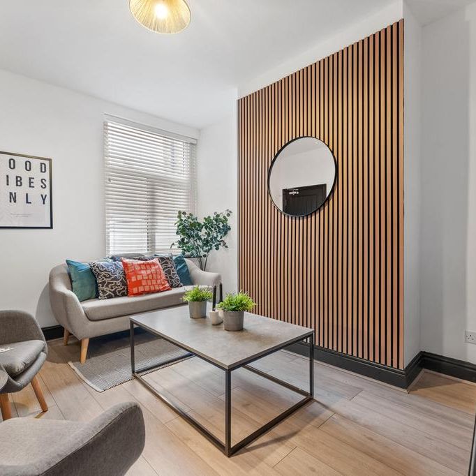 House share to rent - Photo 1