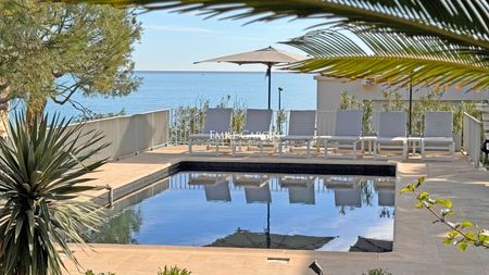 A louer, Cap d'Antibes, Garoupe, villa contemporaine vue mer, piscine - Photo 4