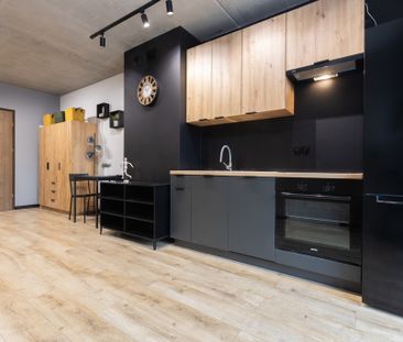 2 pokoje, wysoki standard, niski czynsz! - Zdjęcie 1