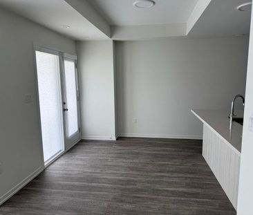 For Lease - 120 Matawin Lane, Richmond Hill, Ontario - Photo 4