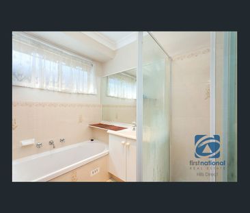 NEAT 3 BEDROOM FAMILY HOME - Photo 6