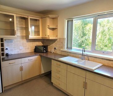 2 bedroom flat to rent - Photo 6