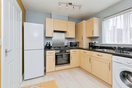 Austwick Close, Leicester, LE4 - Photo 3