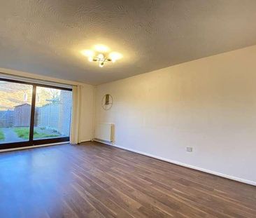 South Ham, Basingstoke, RG22 - Photo 2