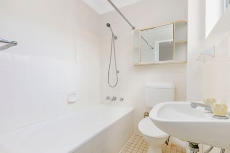 7/115 Flood Street, Leichhardt NSW 2040 - Apartment For Rent | Domain - Photo 4