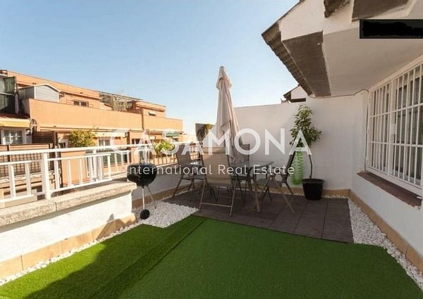 Spacious and Bright 5 Bedroom Duplex with 2 Terraces in El Carmel