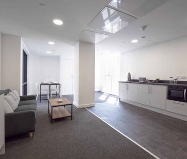 9 Bed Classic Ensuite - Photo 4