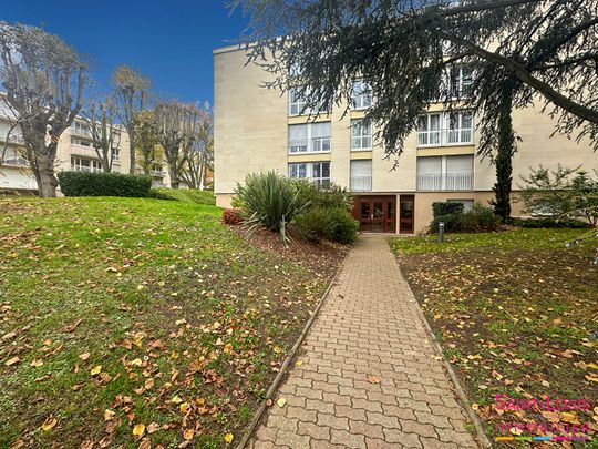 Appartement Chambourcy studio 18.97m2, - Photo 1