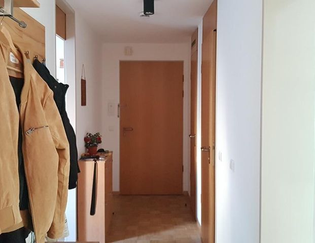 Dachgeschosswohnung in Stuttgart (Karlshöhe) - Foto 1