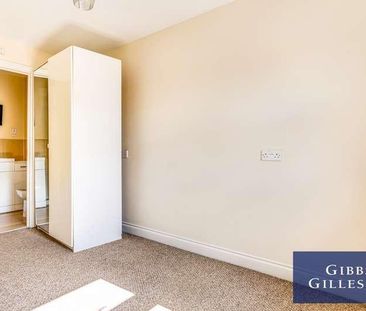 Arklay Close, Uxbridge, UB8 - Photo 4
