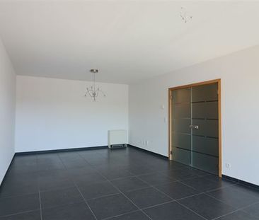 Apartment - Photo 2