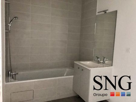 T3 AVEC LOGGIA ET DEUX PARKINGS - Photo 5