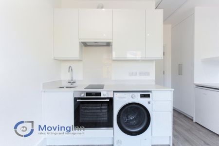 Studio to rent - Photo 3