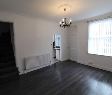 2 bedroom House To Let - Photo 1