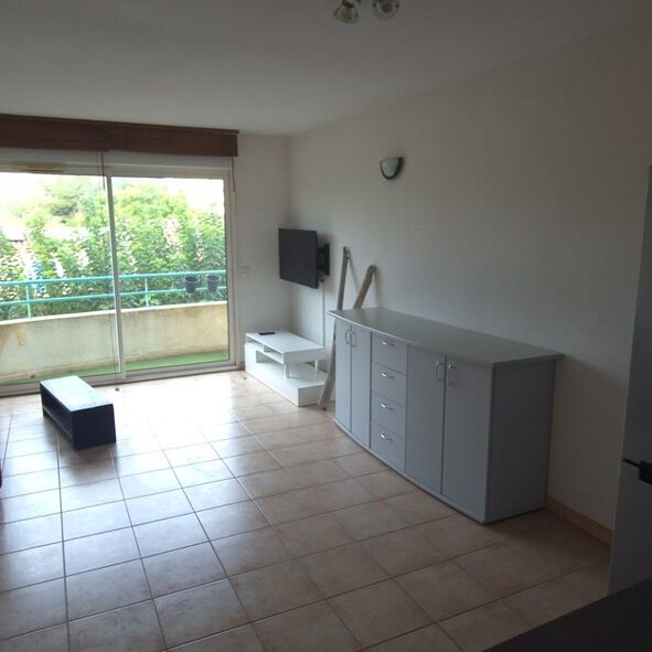 Location Appartement 2 pièces 43m² ISTRES 13800 - Photo 1
