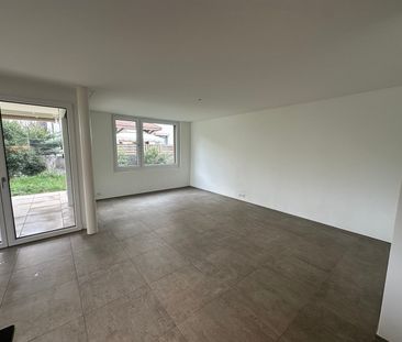 Moderne 2.5-Zimmer-Wohnung im Erdgeschoss in Hirschthal – ab sofort... - Foto 1