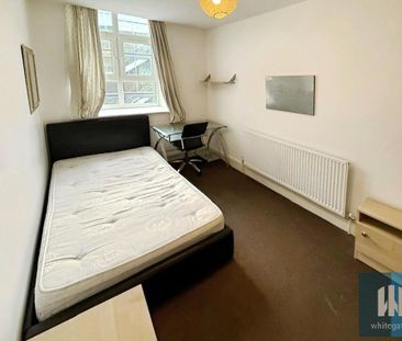1 bedroom in a house share to rent - Photo 6