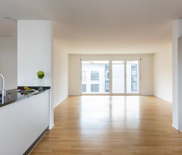"Ihre Familienwohnung Zentral und doch Naturnah!" - Photo 2
