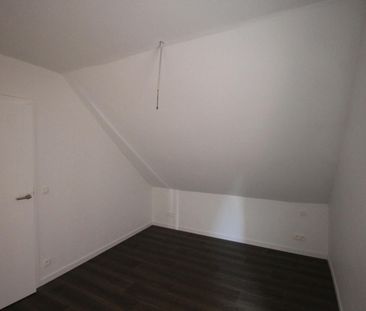 Gerenoveerde, energiezuinige woning met 2/3 slaapkamers vlakbij het... - Photo 4