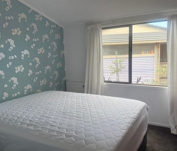 Family Living at its Best - Photo 3