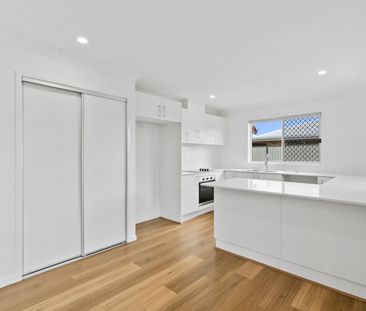 78A Saffron Street, Elanora QLD 4221 - House For Rent | Domain - Photo 2