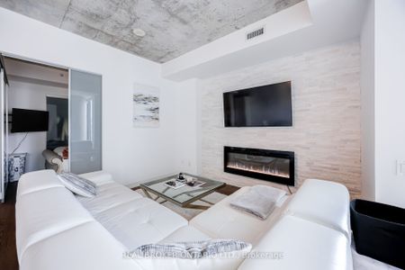 Fashion House Lofts 560 , #723 - Photo 2