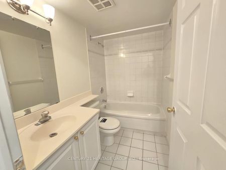 For Lease - 8 Pemberton Avenue Unit# 1202, Toronto, Ontario - Photo 4