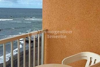 **To rent in Las Galletas, 2 bedroom apartment