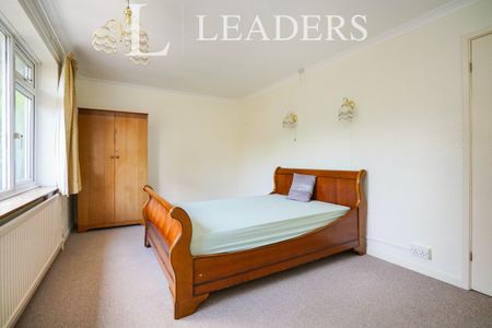 4 bedroom bungalow to rent Valley Road, Loughborough, LE11 - Photo 2