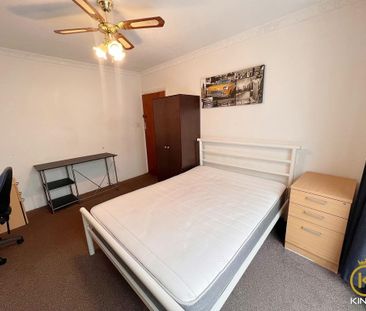 5 bedroom detached house to rent - Photo 5