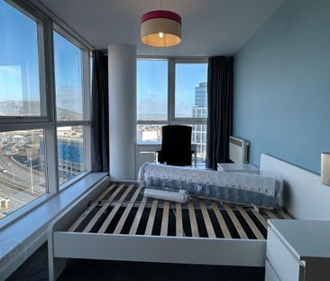 12-09 Obel, 62 Donegall Quay, Belfast, BT1 3NH - Photo 3