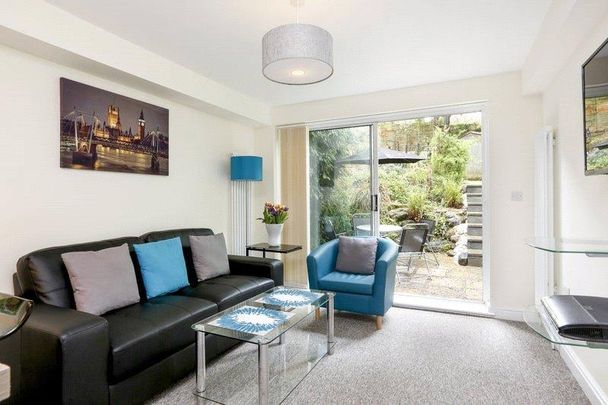 1 bedroom in a house share to rent - Photo 1