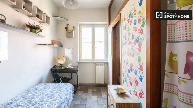 Via Venafro, Rome, Lazio 00159 - Photo 1