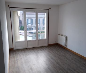 SENS. Appartement lumineux T1 avec ascenseur - Photo 2