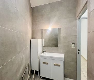 Location Appartement P3 avec garage 2 Chambres Bessan - Photo 4