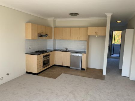 36/44-58 Belmont Street, Alexandria NSW 2015 - Apartment For Rent | Domain - Photo 3