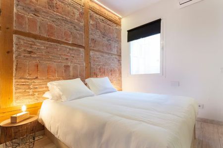 Calle de San Vicente Ferrer, Madrid, Community of Madrid 28004 - Foto 3