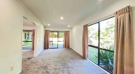 Renovated Five Bedroom House In Top School Zones - Photo 3