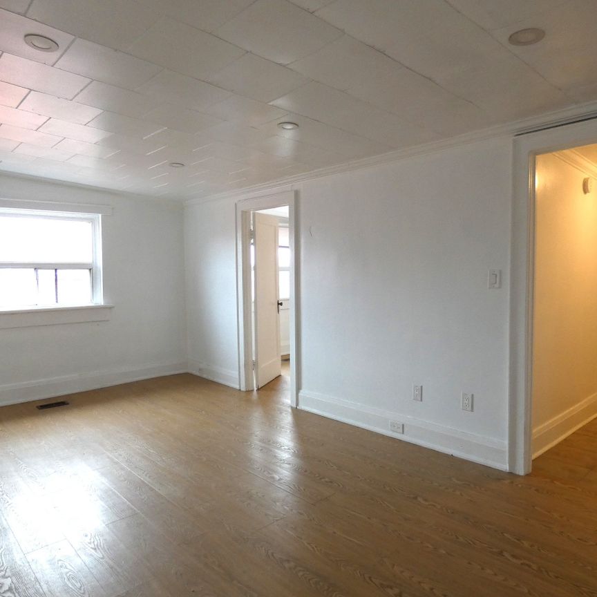 For Lease - 201 Main Street Unit# 6, Newmarket, Ontario - Photo 1