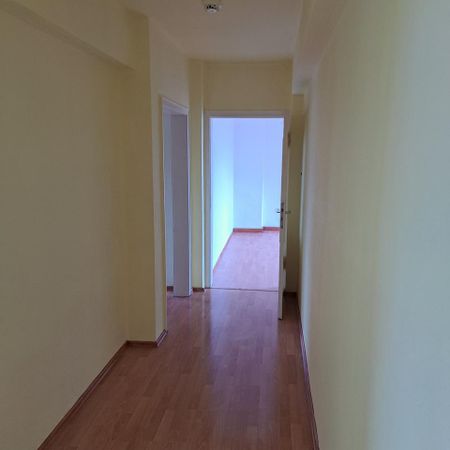 Helle 2-Zimmer-Wohnung in zentraler Lage zu vermieten - Photo 4