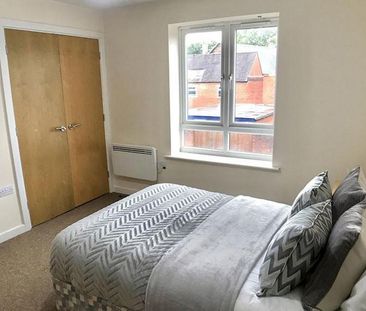 1 bedroom in a flat share to rent - Photo 6