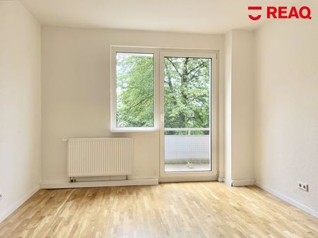 Modernisierte 3-Zimmer-Wohnung mit attraktivem Grundriss und Balkon in der Nähe der RÜ! - Photo 5