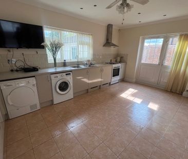 Stortford Road - Photo 6