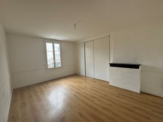 Appartement 4 pièces, à deux pas de la place des Epars ! - Photo 1