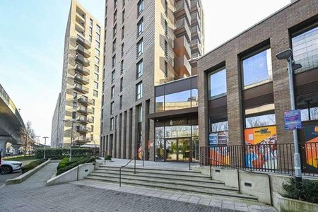 Adlay Apartments, Silvertown, E16 - Photo 5