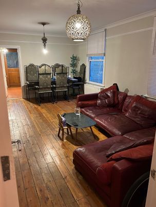 2 Bed Flat, Wotton Road, NW2 - Photo 1