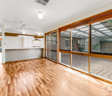 8 Conway Court, Cranbourne - Photo 3