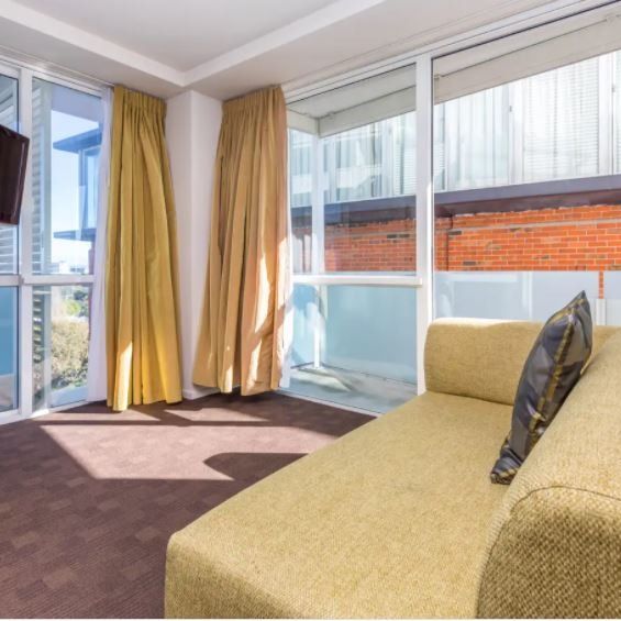 The Resolute Twins - Photo 1